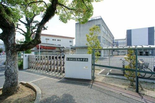 熊取中学校