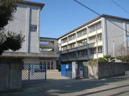 中学校