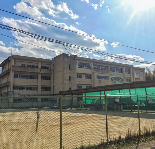 橿原市立畝傍中学校