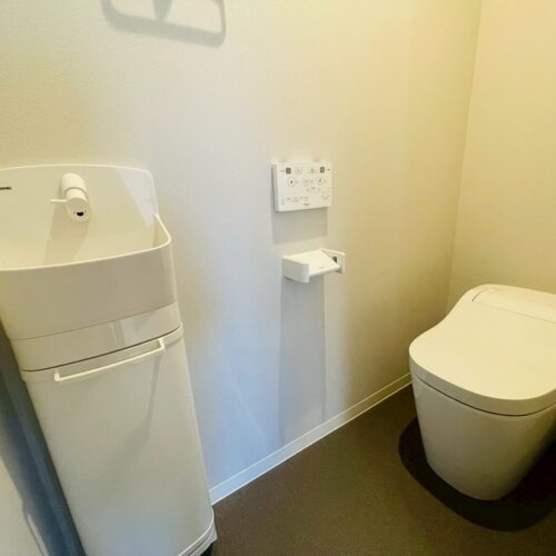 岸和田市西之内町 ギャラリー16