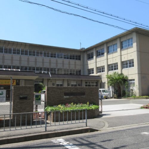 岸和田市立野村中学校