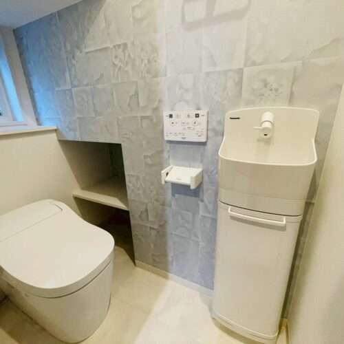 岸和田市並松町 ギャラリー18