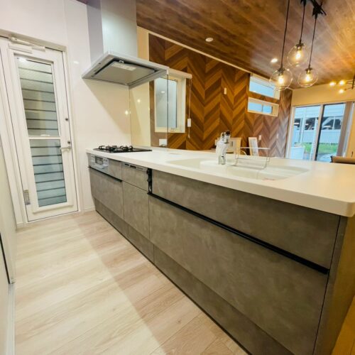 岸和田市並松町 ギャラリー9