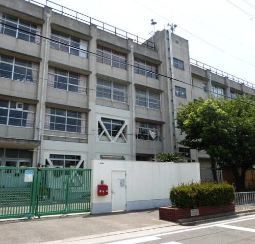 東大阪市立加納小学校