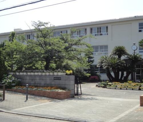 貝塚市立第一中学校