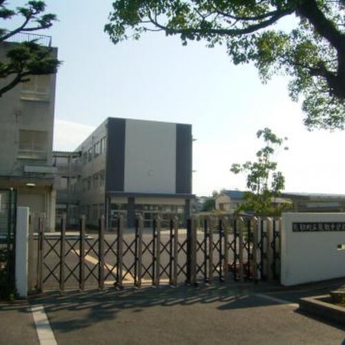 熊取町立熊取中学校