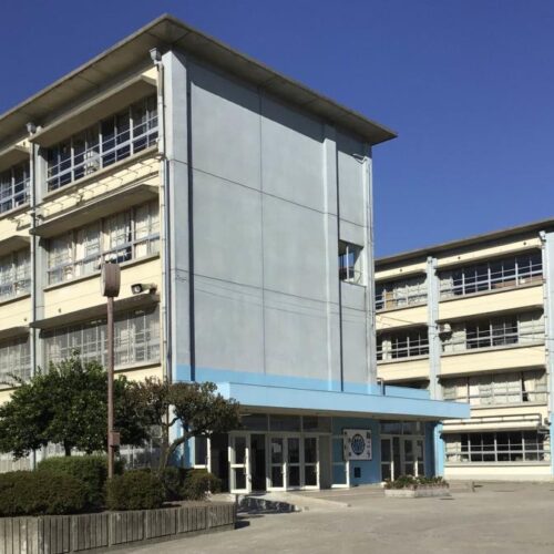 交野市立第四中学校