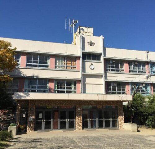 和泉市立信太中学校