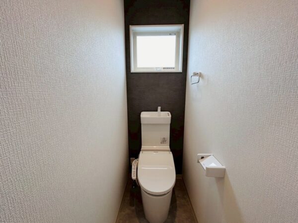 トイレ2