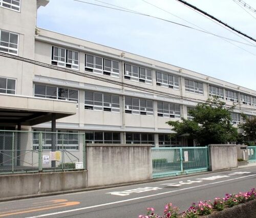 堺市立北八下小学校