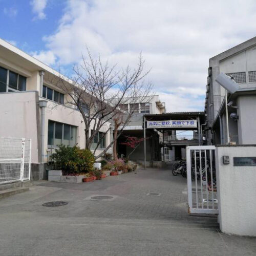 岸和田市立東光小学校