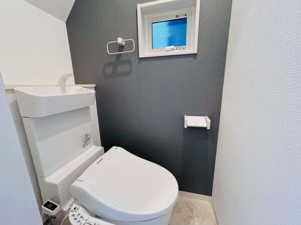 トイレ2
