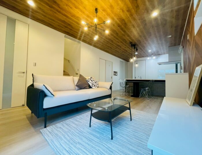 🏡岸和田市並松町モデルハウス　家具入りました♪