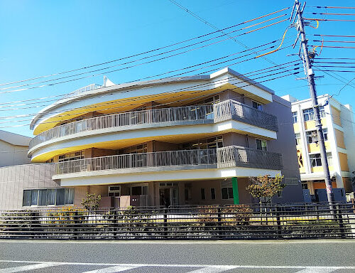 柏原市立かしわらこども園