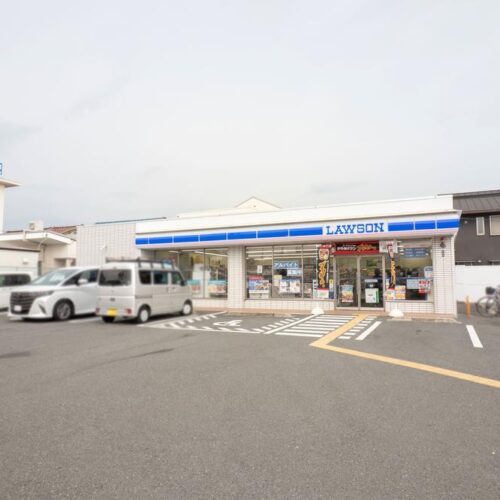 ローソン界鳳中町七丁店