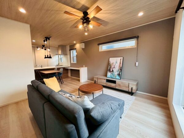 リビングルーム2