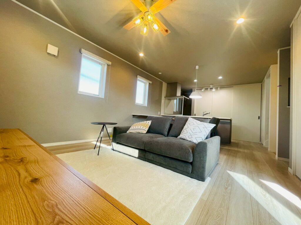 🏡岸和田市西之内町モデルハウス　家具入りました♪