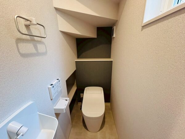 トイレ2