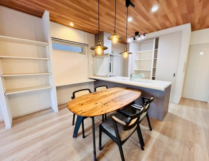 橿原市出垣内町