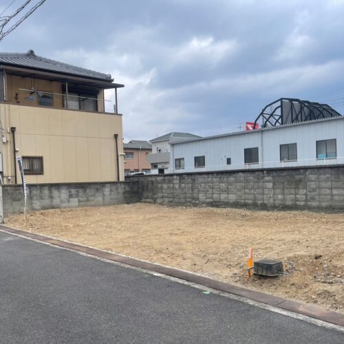 泉佐野市新安松 ギャラリー19