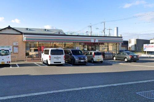 セブンイレブン泉佐野南中安松店