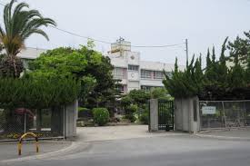 和泉市立信太中学校