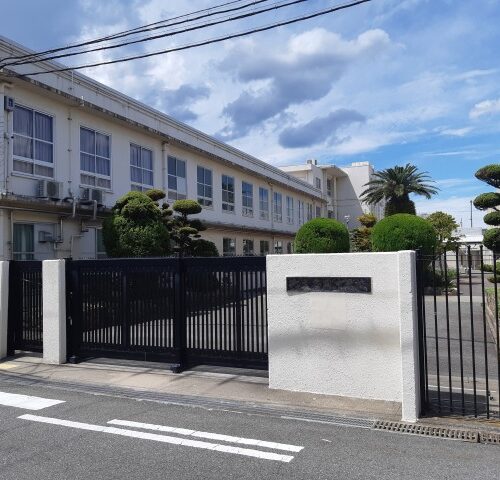 忠岡町立忠岡中学校