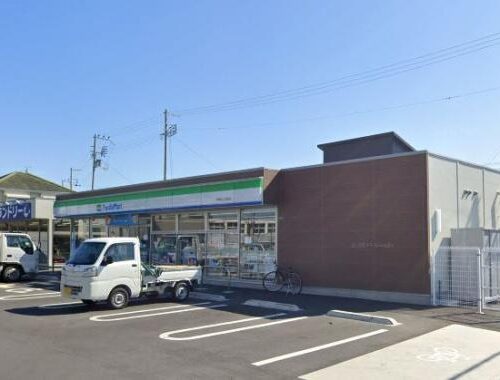 ファミリーマート岸和田畑町店