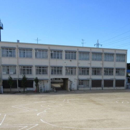岸和田市立旭小学校