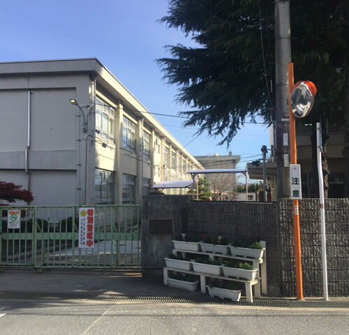 奈良市立富雄南小学校