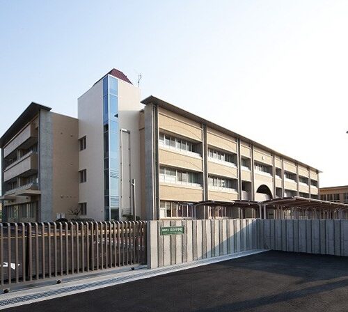 阪南市立鳥取中学校